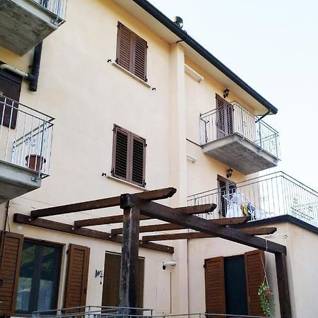 Residenza Il Conte Apartment Ночера Умбра Екстериор снимка