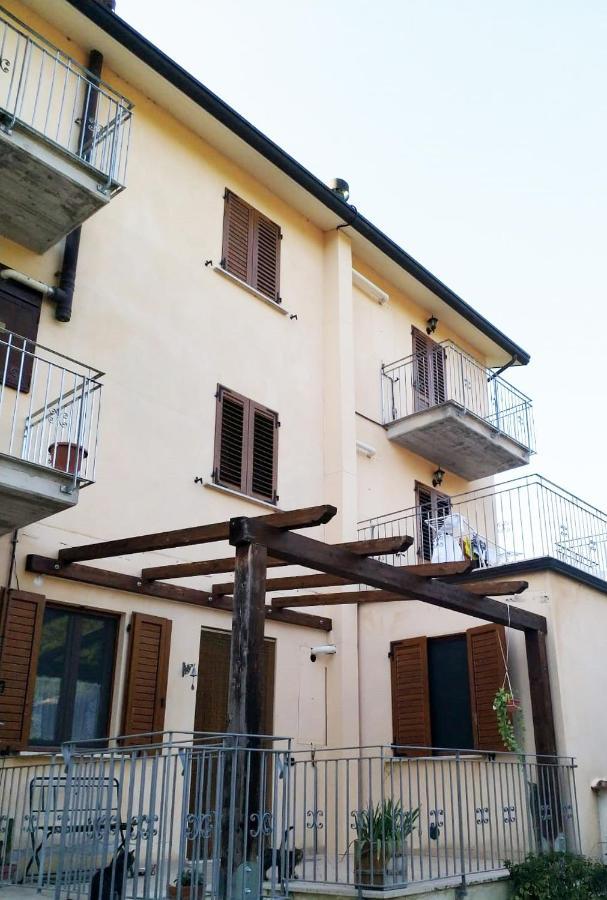 Residenza Il Conte Apartment Ночера Умбра Екстериор снимка